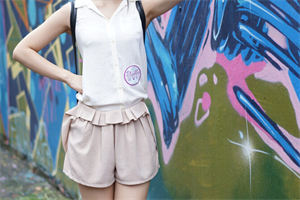 上海登革热疫情加剧，当地 __ 采取紧急措施